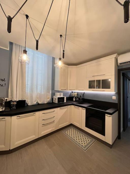 Deux Pas Du Palais Du Festival Apartamento Cannes Exterior foto